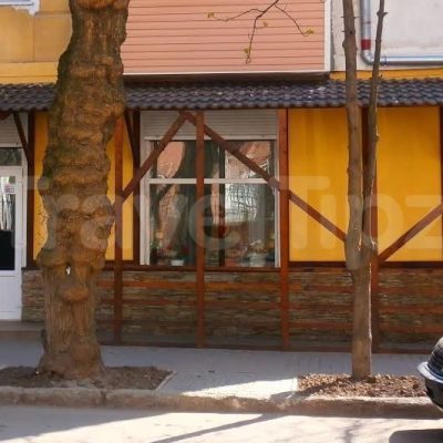 Кавказ | вул. Довженка, 1