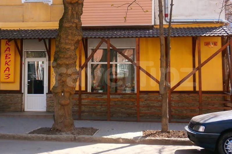 Кавказ | вул. Довженка, 1