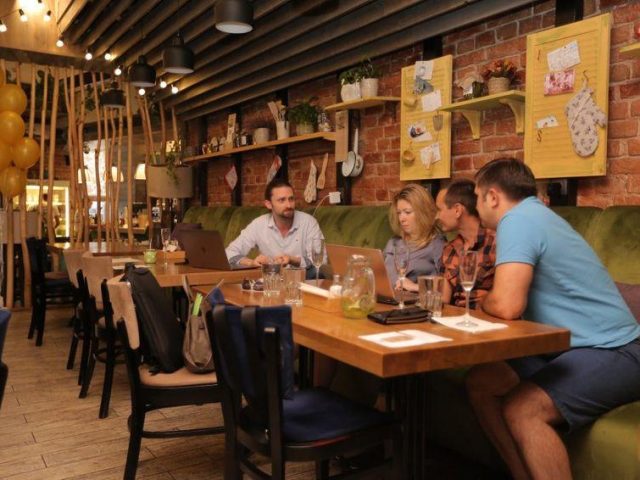 Cafe Kukhnia Polli | Sichovykh Striltsiv St, 58/2-A