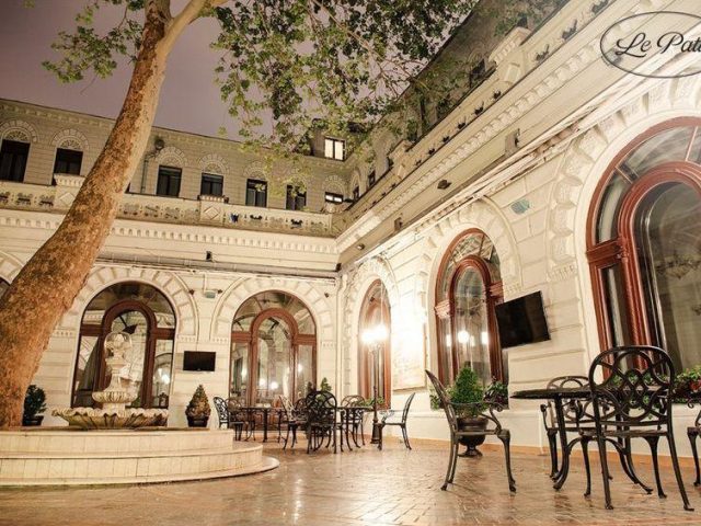 Ресторан Le Patio | Приморський бул.