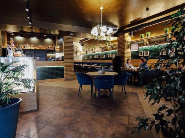 Café Moms Pies House | Kyiv