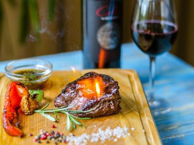 Restaurant Oliver Grill&Wine Cafe | Kyiv