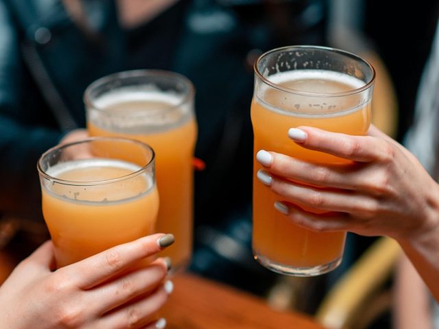 Pub Dobryi Druh | Lesi Ukrainky St, 19
