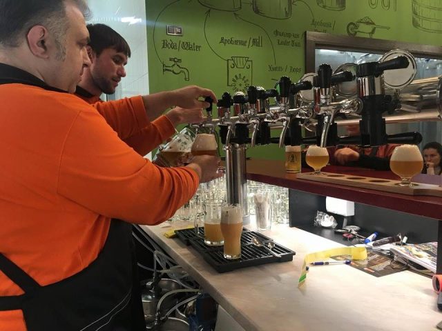Паб Качка BREWERY | вул. Чорноморського Козацтва