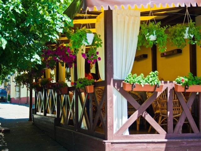 Pub Lanselot | Yuriia Illienka St, 4