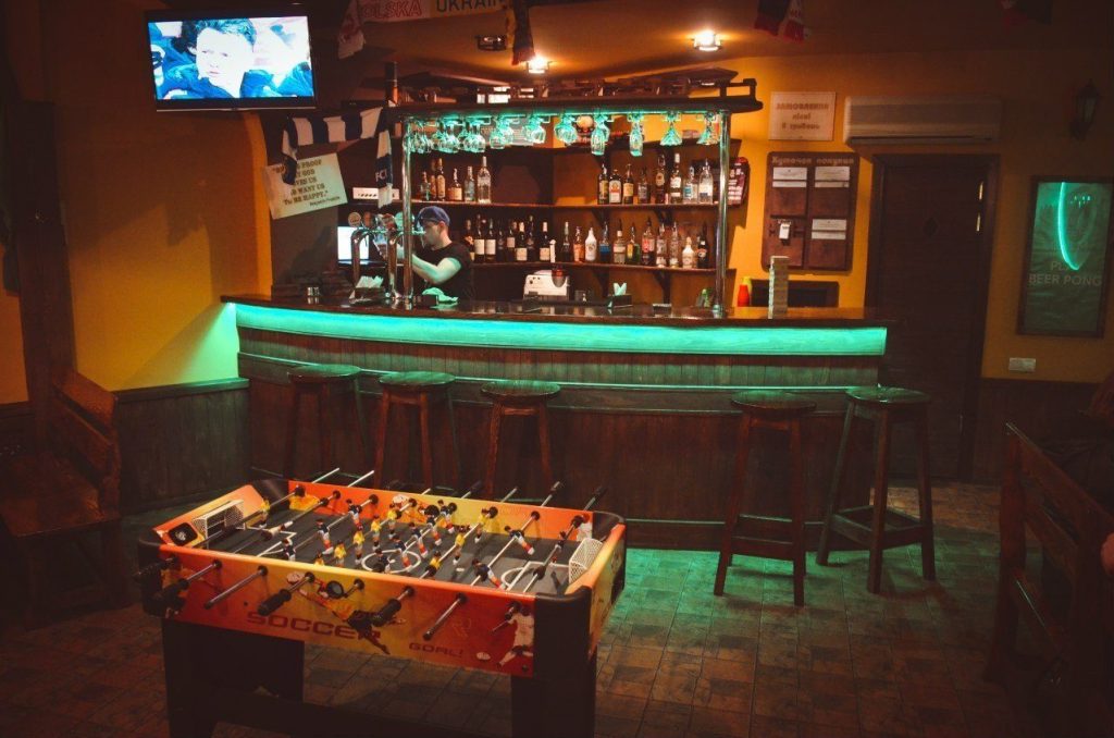 Паб Play Pub | Дегтярівська вул., 32-А