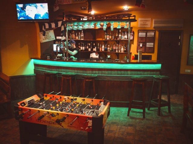 Паб Play Pub | Дегтярівська вул., 32-А