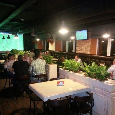 Паб Рудий олень | вул. Миколи Лаврухіна, 3