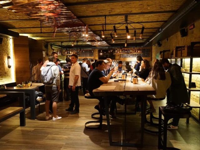 Паб Varvar Bar | вул. Саксаганського, 108/18