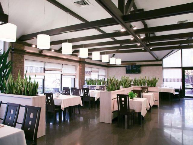 Restaurant Patio | Kyiv