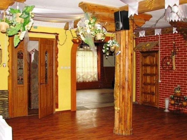 Бар Під вишнею | Зелена вул., 153 — фото 5