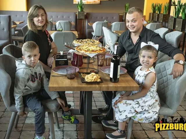 Ресторан Pizzburg | Дарницький бул., 8