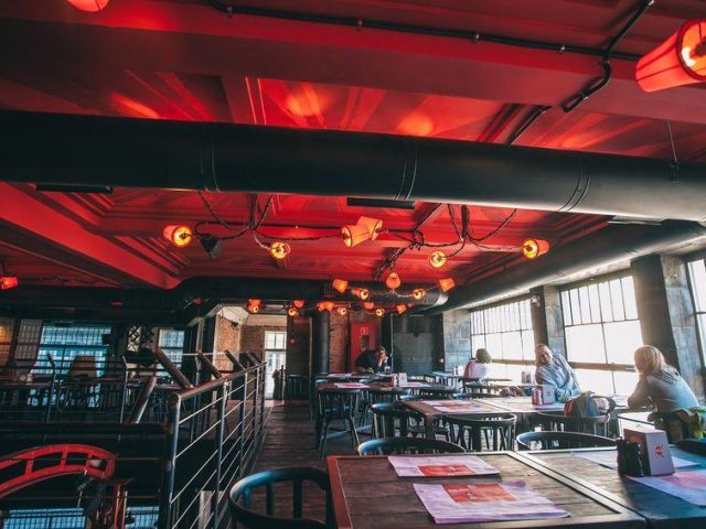 Ресторан Pravda. Beer Theatre | Шевська вул., 1