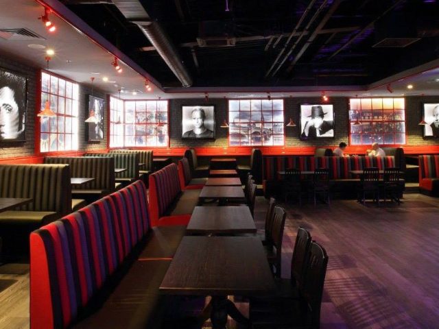 Pub Red Queen | Kyiv