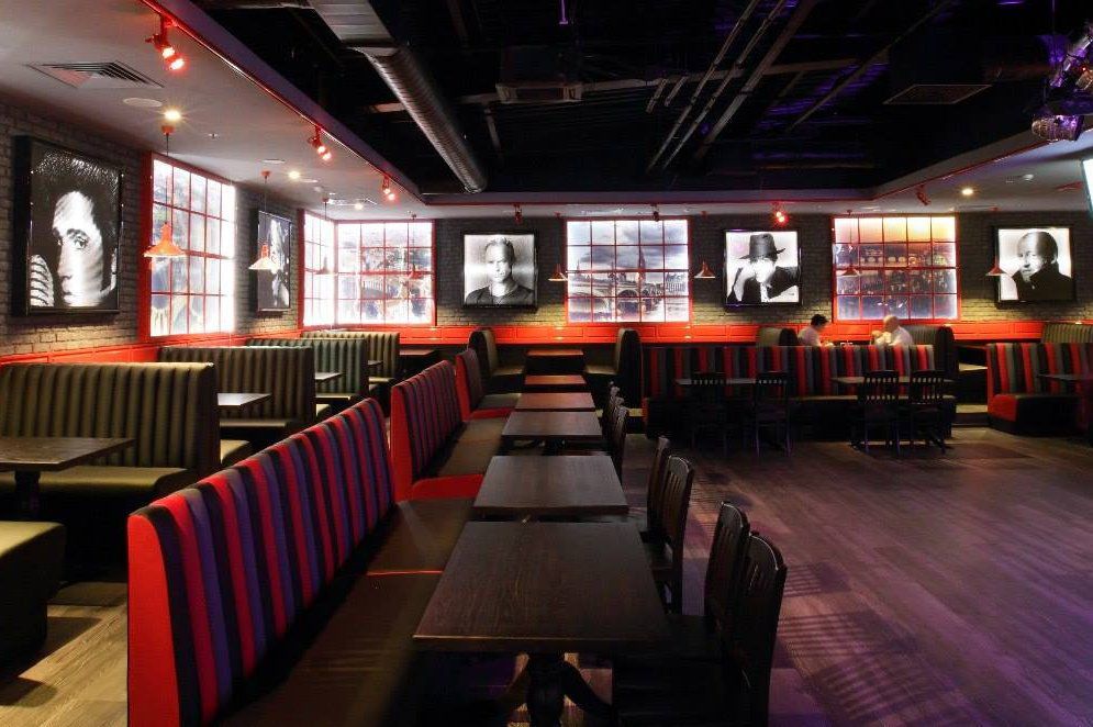 Pub Red Queen | Kyiv