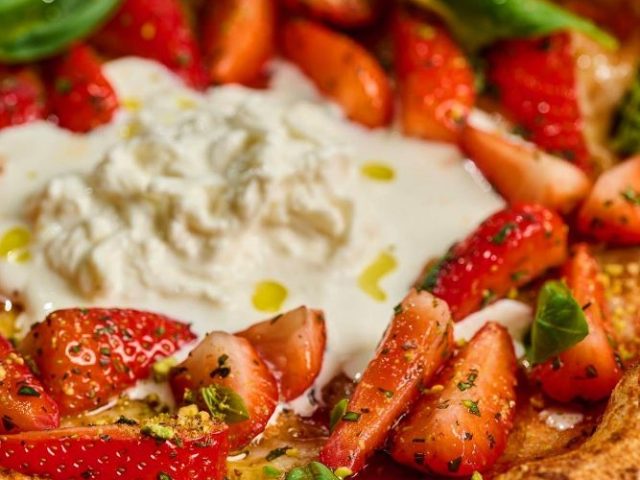 Ресторан 1708 Pizza di Napoli | ул. Под Голоском, 20