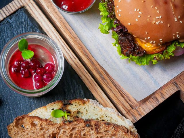 Ресторан ALEXGUT Grill | Мокра вул., 18-А
