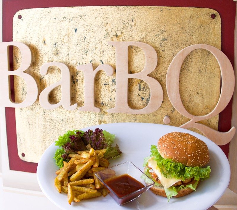 Ресторан Bar B.Q. | просп. Свободи, 1/3