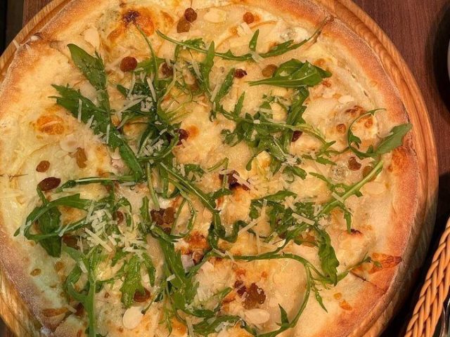 Ресторан Berry Pizza | вул. Олександра Бринжали, 60