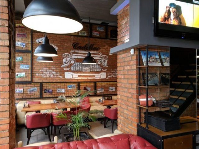 Ресторан Cadillac Grill Bar | Одеса