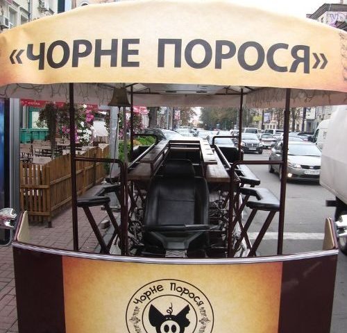 Ресторан Черний поросенок | Велика Житомирська вул., 8/14