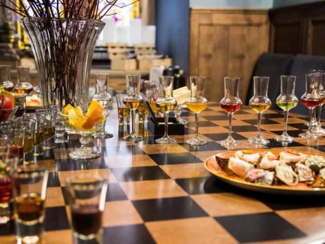 Restaurant Chestne miaso | Rynok Sq, 28