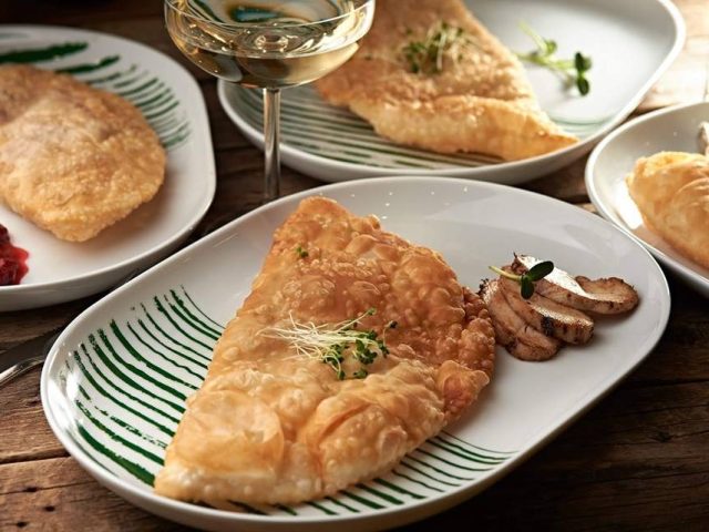 Restaurant Chotyry chebureky | Staroievreiska St, 16