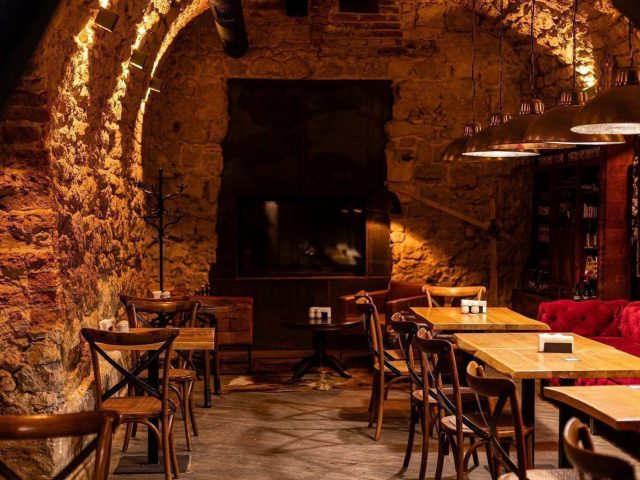 Ресторан Craft&Kumpel' Futura Hub | ул. Кульпарковская, 200-А
