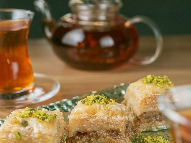 Restaurant Dubai | Velyka Vasylkivska St, 1-3/2