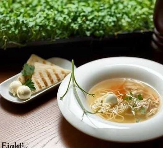 Ресторан Eight Restaurant | вул. Панаса Мирного, 10