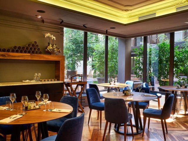 Ресторан Elissa restaurant | вул. Леха Качинського, 10