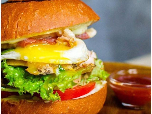 Ресторан Farsch Grill Diner | вул. Ярослава Мудрого, 29