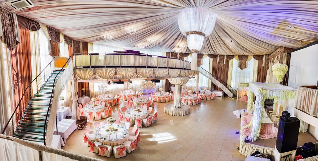 Restaurant Feniks | Heroiv Kharkova Ave, 266