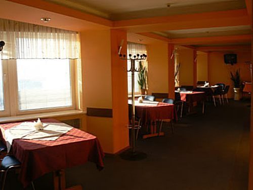 Ресторан Francesco bistro | вул. Раїси Окіпної, 2