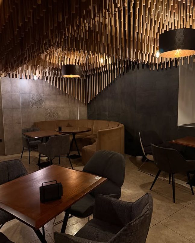 Ресторан Hools Bar | вул. Саксаганського, 89