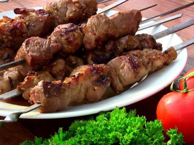 Ресторан Гуцульская Гражда | вул. Володимира Великого, 2