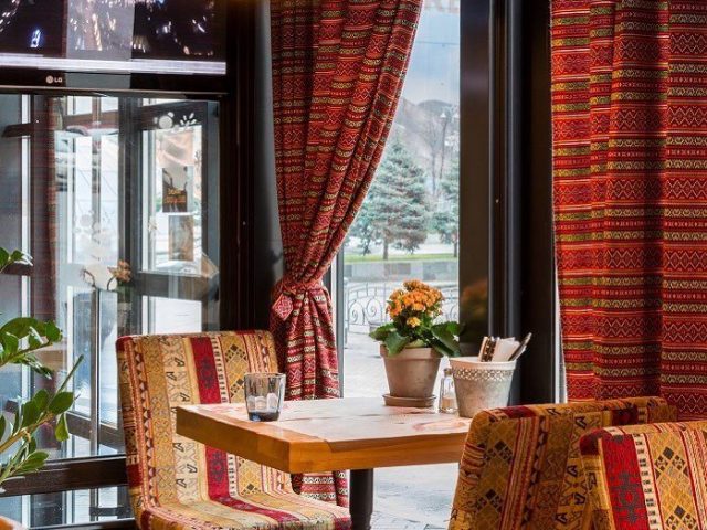 Restaurant Khachapury y Vyno | Borysa Hrinchenka St