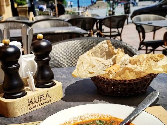 Ресторан KURÁ | Приморський бул., 7
