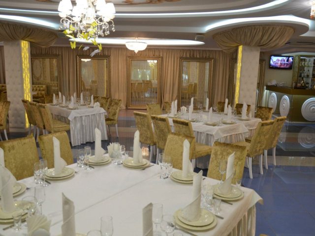 Ресторан Light Hall | Валентинівська вул., 2а
