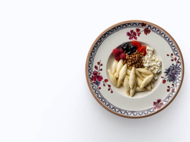 Restaurant Lucky | Mechnykova St, 9
