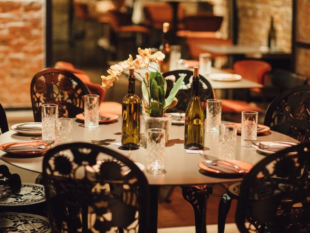Ресторан Mur Mur Bar | Троицкая пл.
