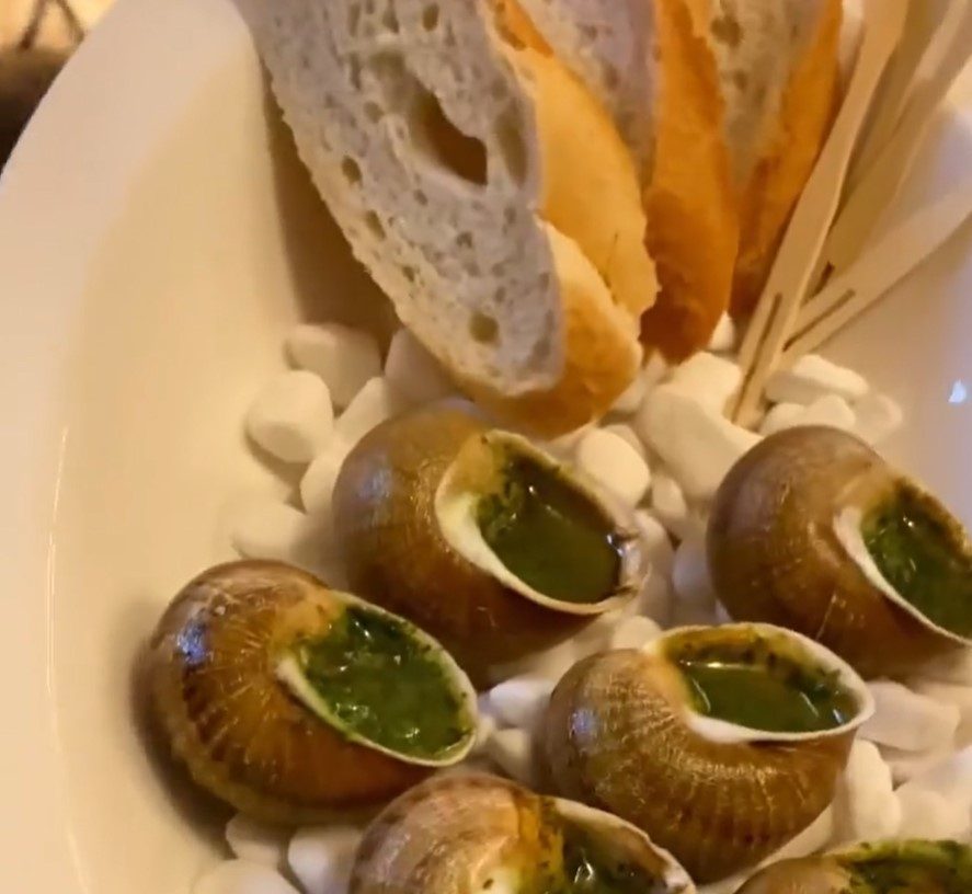 Restaurant Naive.food.wine | Kyiv