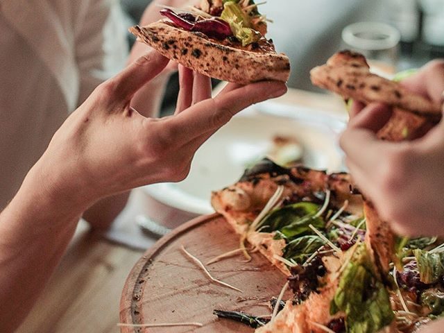 Ресторан Pizza Factory | вул. Петра Сагайдачного, 35