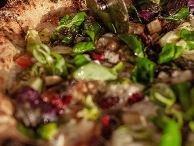 Ресторан Pizza Factory | вул. Петра Сагайдачного, 35