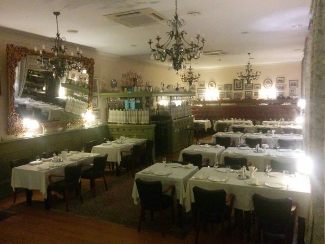 Restaurant Ryva Park Shale | Poltavskyi Shliakh St, 207A