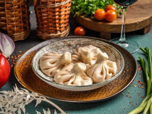 Ресторан SAKAE RAMEN BAR | Кульпарковская ул., 200-А