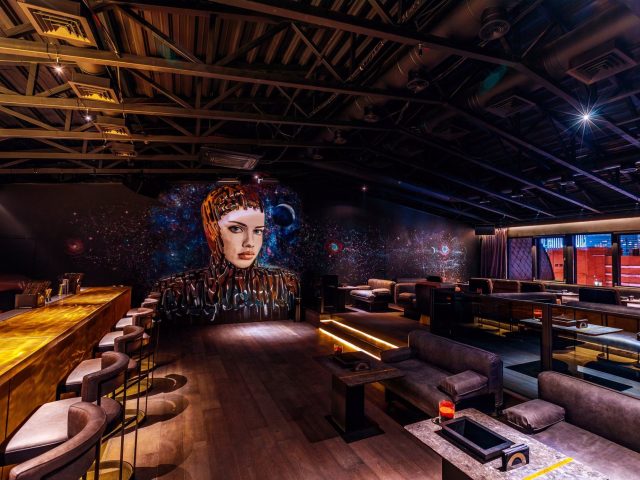 Ресторан SkyBar | Велика Васильківська вул., 5