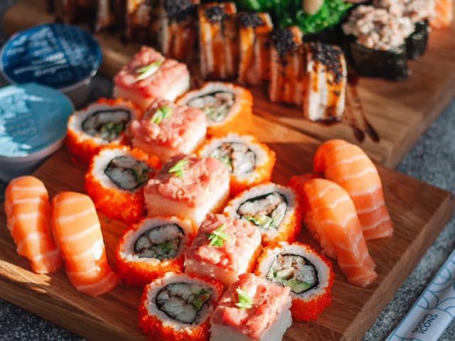 Ресторан SUSHI ICONS | просп. Олександра Поля
