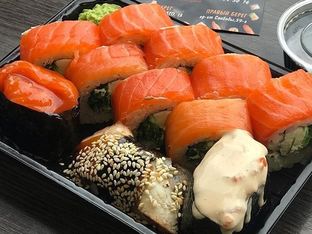 Ресторан Sushi Vesla | вул. Михайла Грушевського