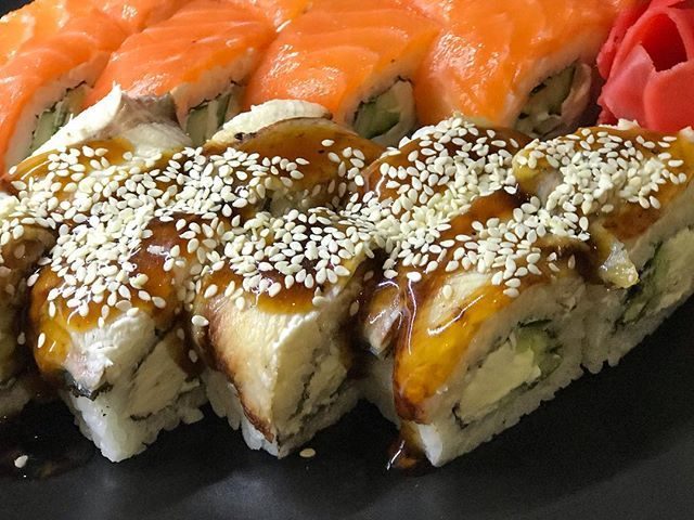 Ресторан Sushi Vesla | вул. Михайла Грушевського
